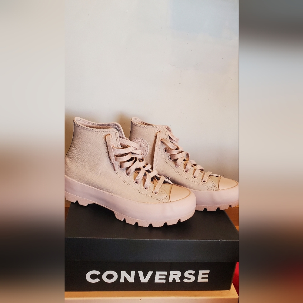 Converse Like New Condition